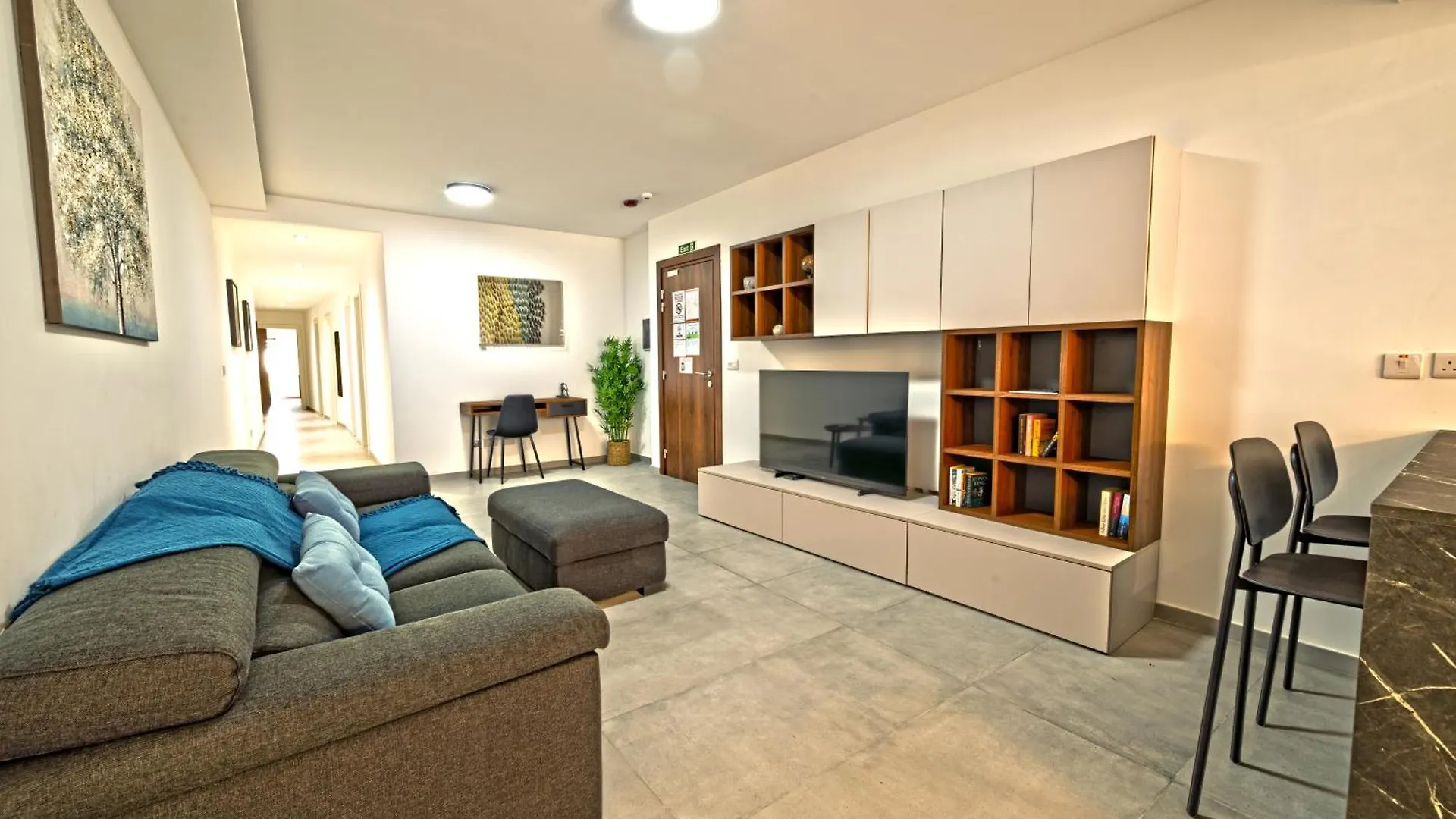 Rb3 - Centrally Located Luxurious Apartment Sliema